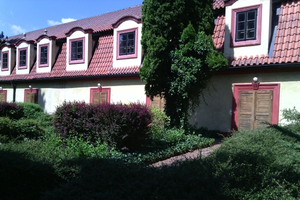 Hotel Dvur Pecinov
